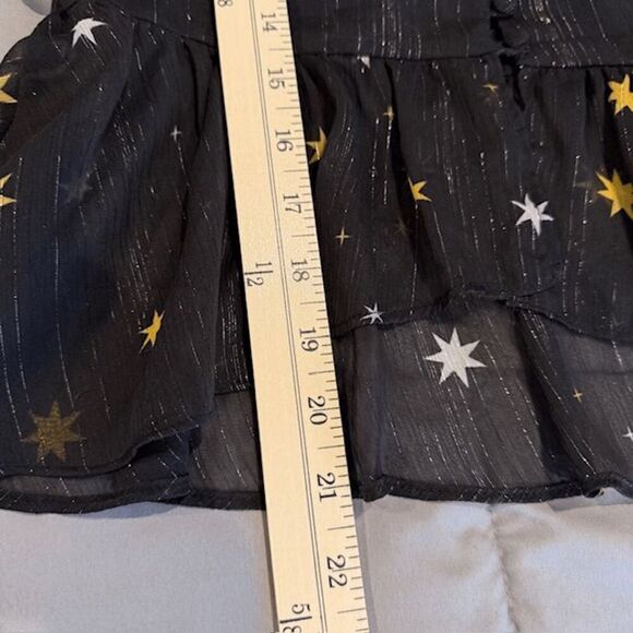 Lovers & Friends Georgie Star Bright Blouse Chiffon Ruffle Black Gold Size Small - Picture 10 of 11